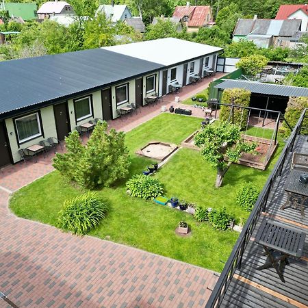Guesthouse Maenniku Pärnu Dış mekan fotoğraf