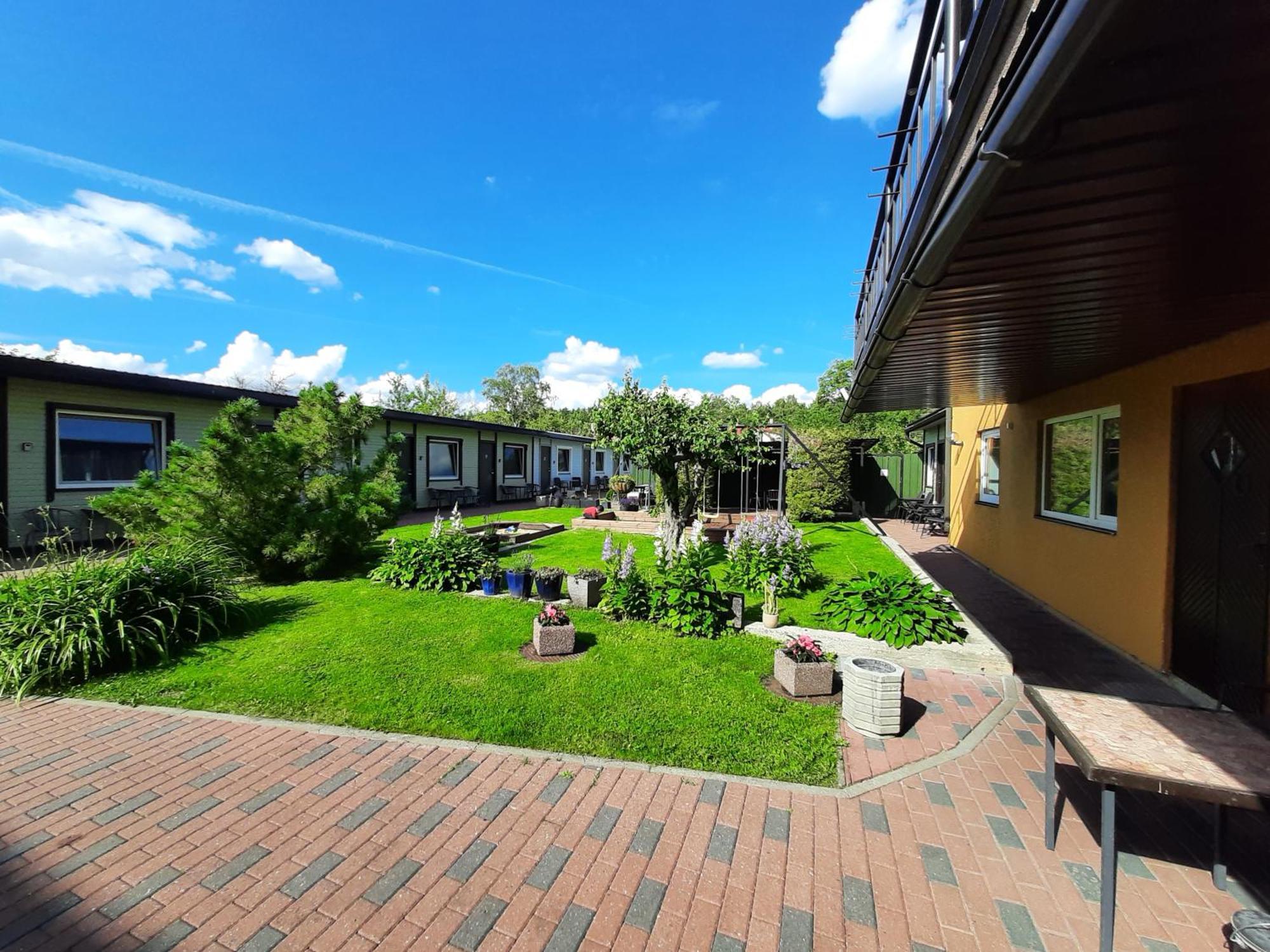 Guesthouse Maenniku Pärnu Dış mekan fotoğraf