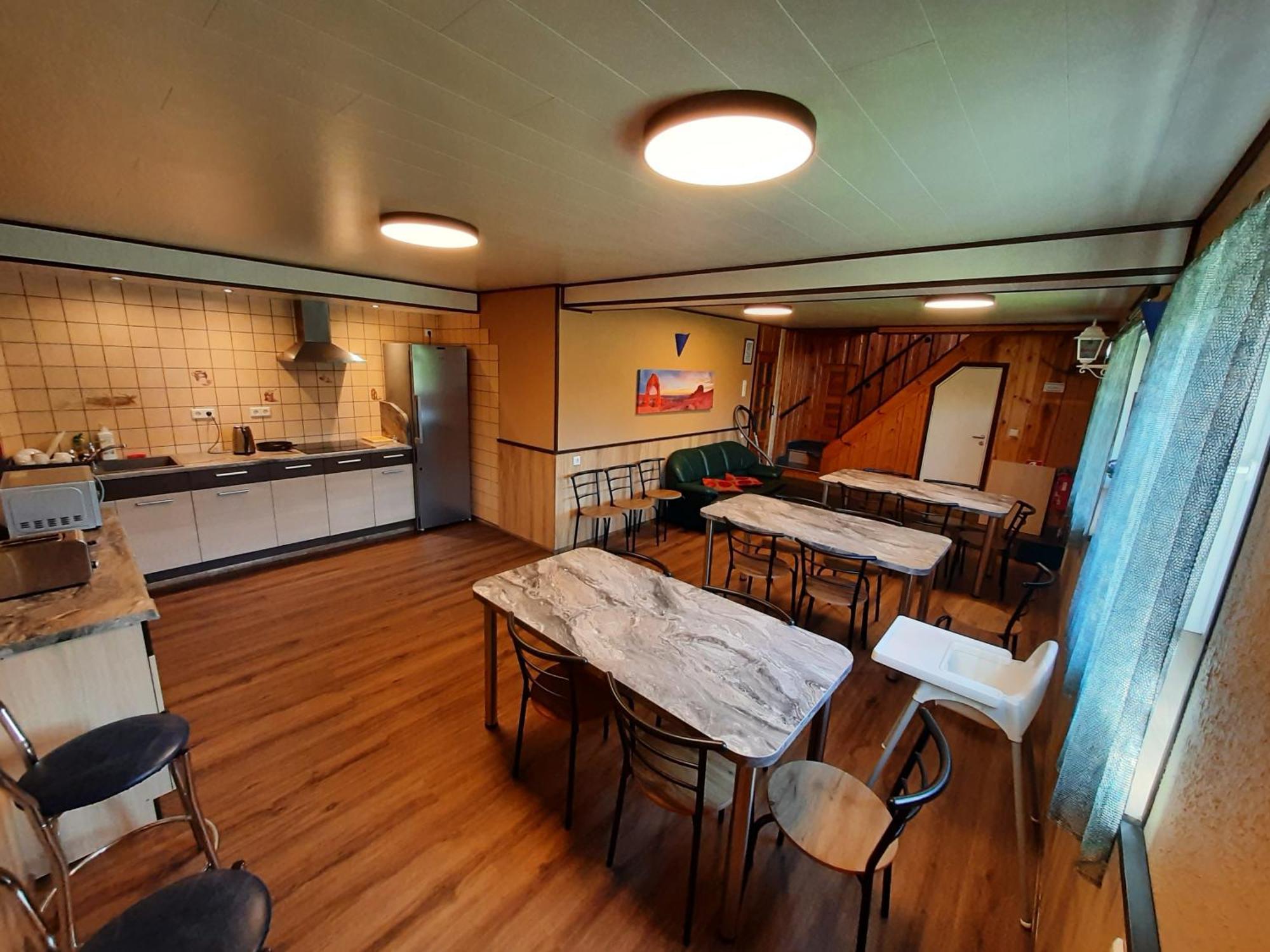 Guesthouse Maenniku Pärnu Dış mekan fotoğraf