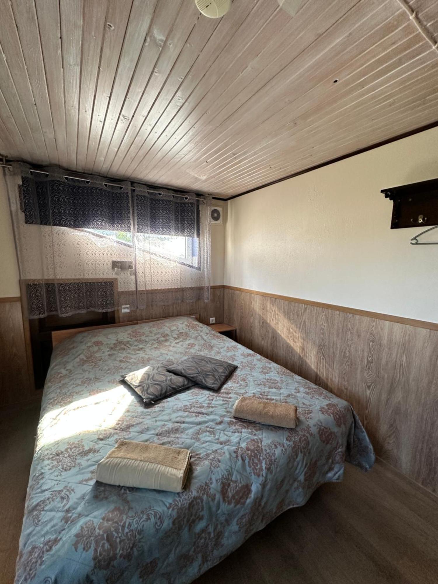 Guesthouse Maenniku Pärnu Dış mekan fotoğraf