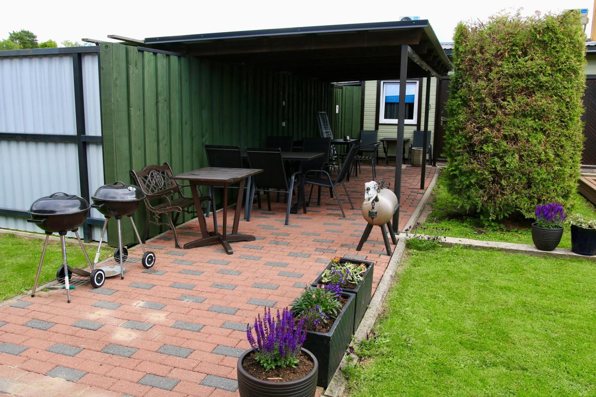 Guesthouse Maenniku Pärnu Dış mekan fotoğraf