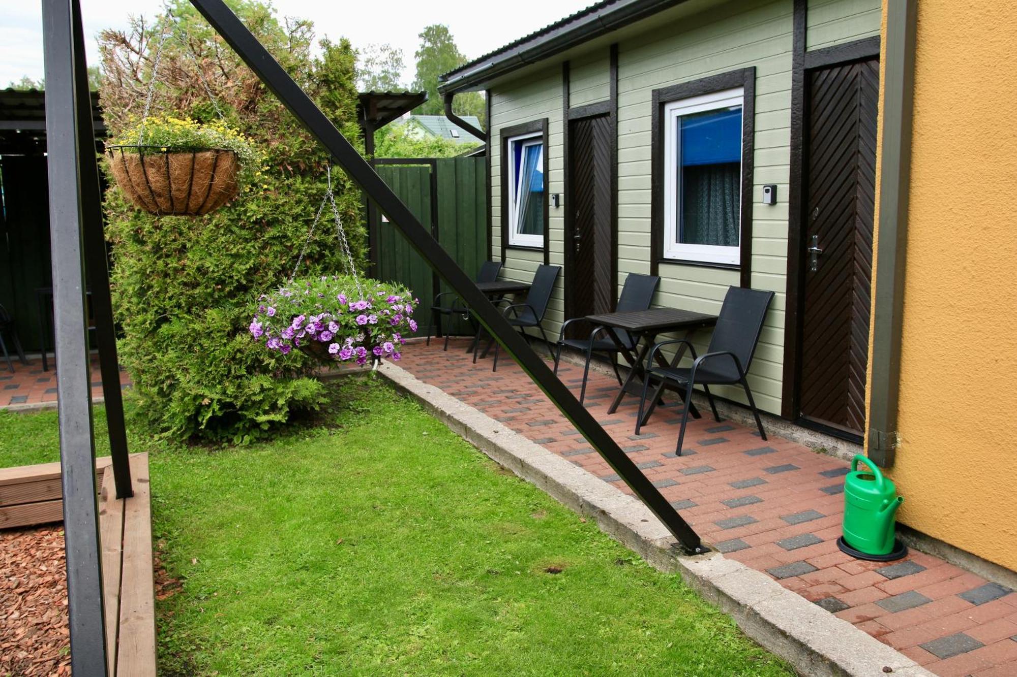 Guesthouse Maenniku Pärnu Dış mekan fotoğraf