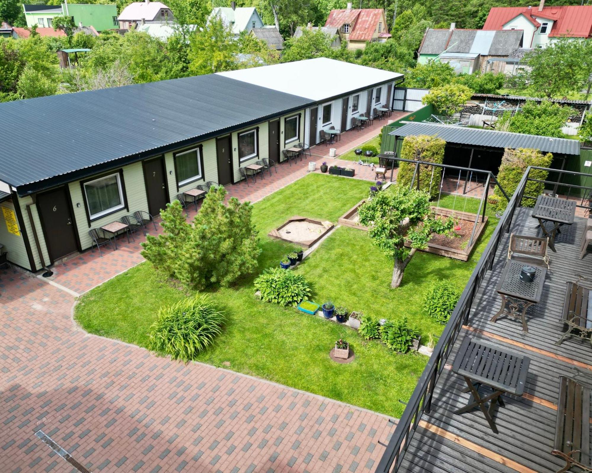 Guesthouse Maenniku Pärnu Dış mekan fotoğraf