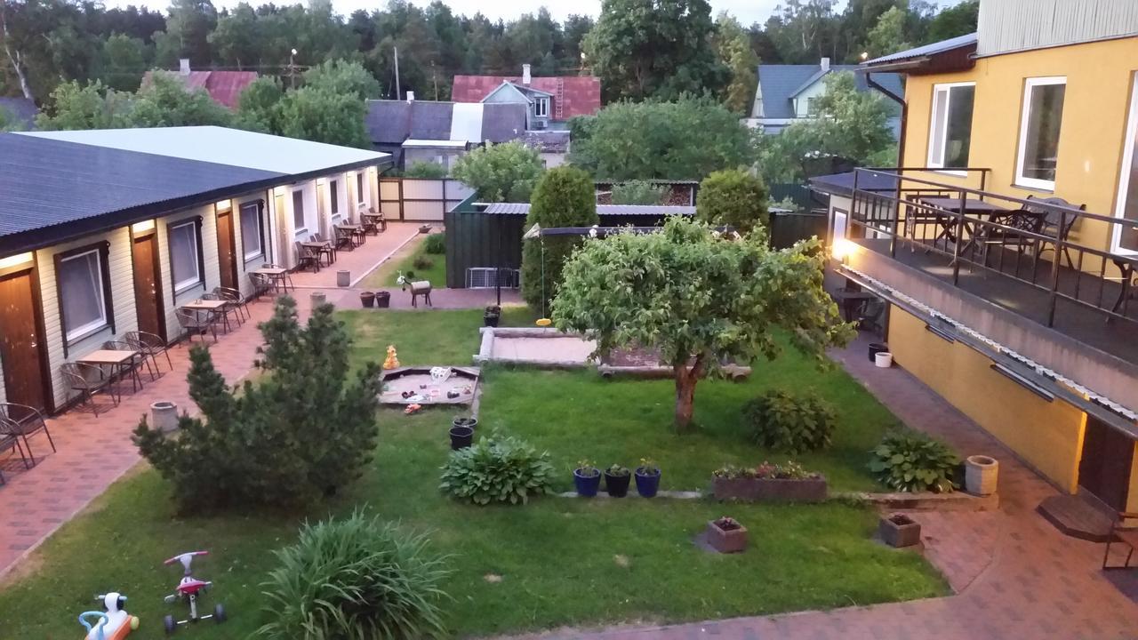 Guesthouse Maenniku Pärnu Dış mekan fotoğraf